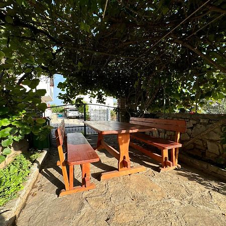 Apartmani Trlaja Vodice Exterior photo